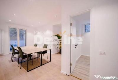 Apartament cu 4 camere decomandat în Victoriei - 3
