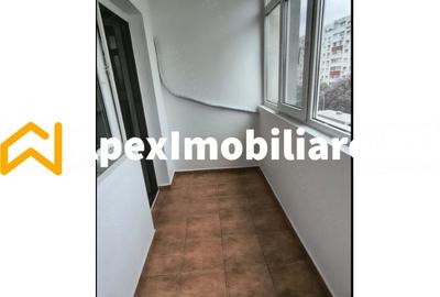 Apartament cu 2 camere semidecomandat în Grivița