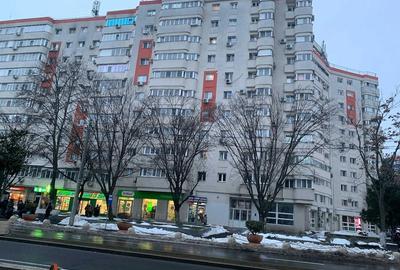 Apartament cu 2 camere semidecomandat în Brâncoveanu