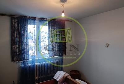 Apartament cu 2 camere decomandat, mobilat în Reghin - 5