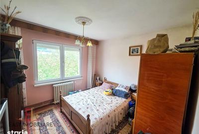 Apartament cu 3 camere decomandat în Tudor Vladimirescu