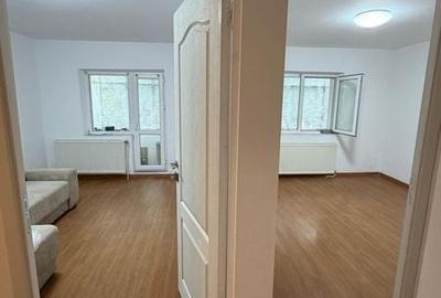 Apartament cu 3 camere decomandat în Mioriței - 5