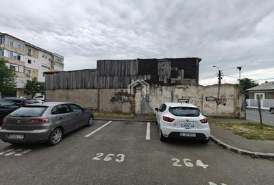 Casă cu 3 camere cu Canalizare în Central - 10