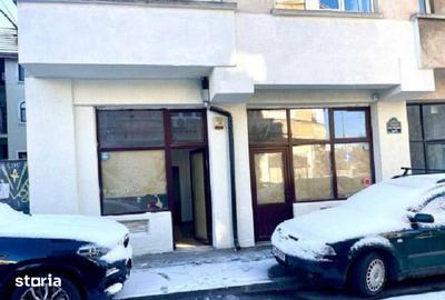 Spațiu comercial, de 60 mp, în Centrul Istoric
