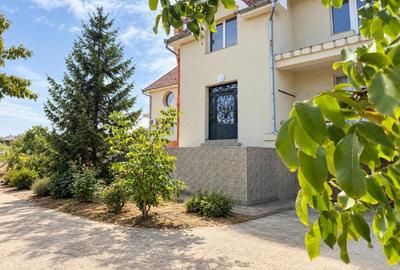 Casă cu 6 camere cu Teren 1000 Mp în Dealuri Oradea
