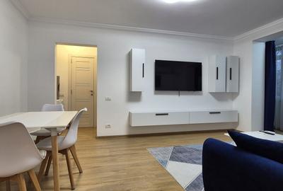 Apartament cu 2 camere semidecomandat în Olteniței