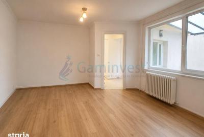 Casă cu 3 camere cu Teren 367 Mp în Cantemir