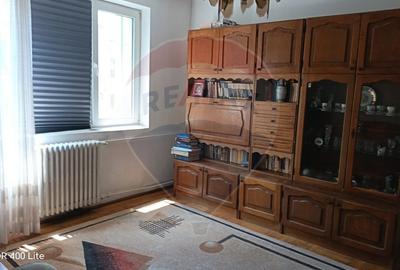 Apartament cu 3 camere semidecomandat în Gara de Nord - 7