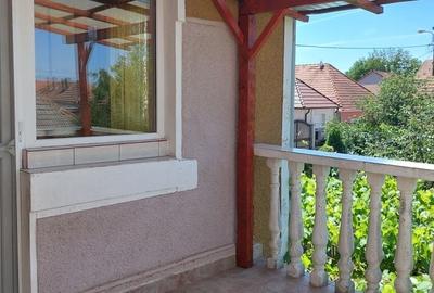 Casă cu 3 camere în Calea Clujului - 1