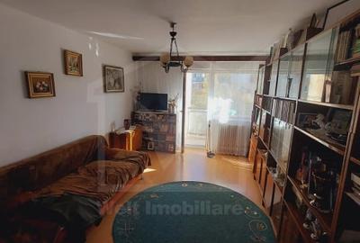 Apartament cu 3 camere decomandat, mobilat în Mănăștur