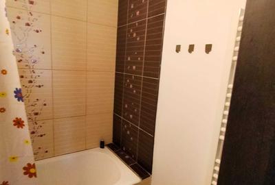 Apartament cu 3 camere decomandat în Spitalul Județean - 5