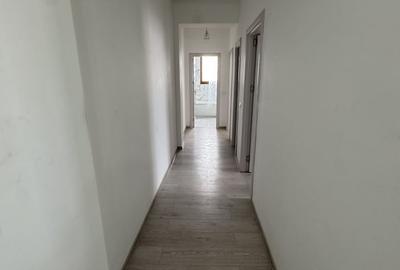 Apartament cu 3 camere decomandat în Mihai Bravu - 11