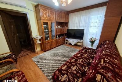 Apartament cu 3 camere semidecomandat în Cornișa - 3