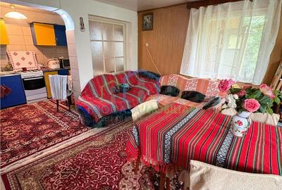 Casă cu 3 camere cu Teren 1800 Mp în Popoveni - 4
