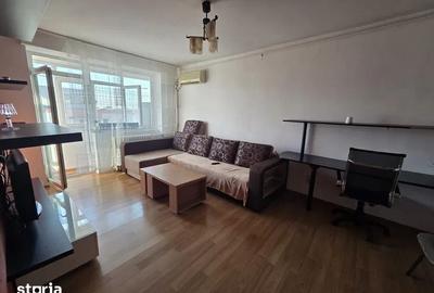 Apartament cu 3 camere decomandat în Tei