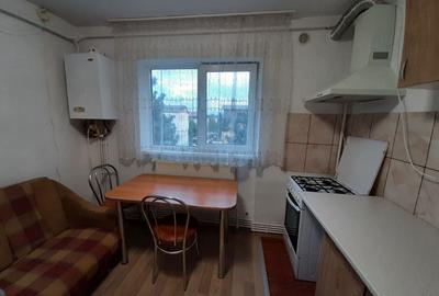 Apartament cu 2 camere decomandat în Central - 3