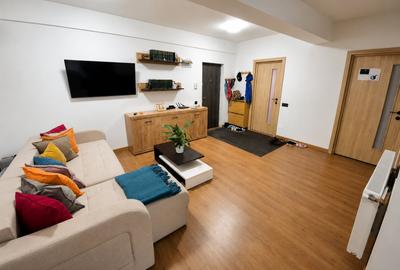 Apartament cu 3 camere semidecomandat în Florești - 3
