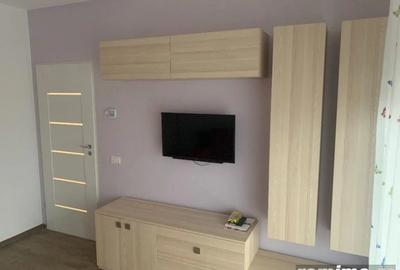 Apartament cu 2 camere decomandat în Olimpia-Stadion - 2