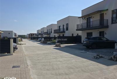 Casă cu 4 camere cu Teren 200 Mp în Tunari - 3