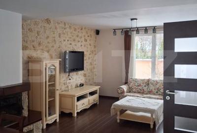 Casă cu 5 camere cu Teren 250 Mp în Dârste - 1