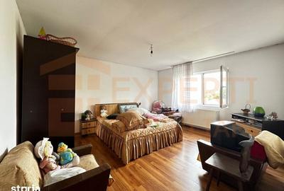 Casă cu 7 camere cu Teren 780 Mp în Ion Creangă