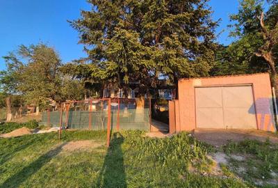 Casă cu 3 camere în Central