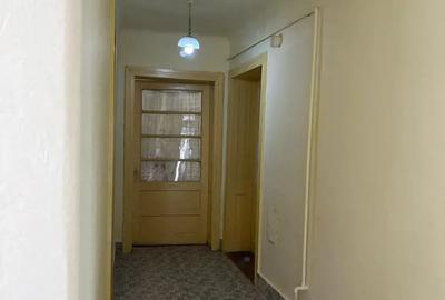Casă cu 2 camere cu Teren 600 Mp în Turda
