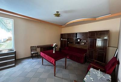 Casă cu 4 camere în Ciupercenii Vechi - 8
