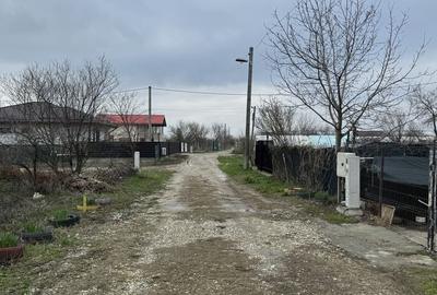 Teren de 2000 mp, în Adunații-Copăceni - 1