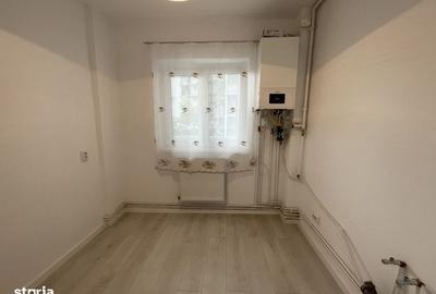 Apartament cu 3 camere decomandat în Tilișca