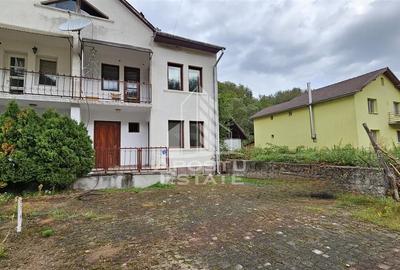 Duplex cu 5 camere cu Canalizare în Moneasa - 1