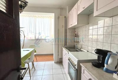 Apartament cu 4 camere decomandat, mobilat în Rogerius - 8