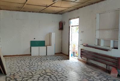 Spațiu comercial, de 50 mp, în Rovine - 2