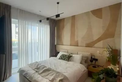 Garsonieră semidecomandată în Titan
