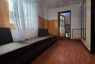 Casă cu 3 camere în Central