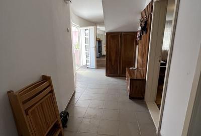 Casă cu 4 camere în Corbșori - 1