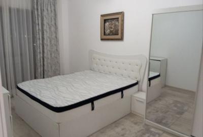 Apartament cu 2 camere decomandat în Fundeni