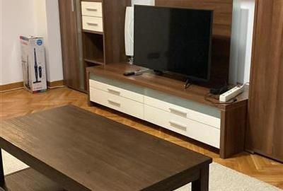 Apartament cu 3 camere decomandat, mobilat în Dorobanți