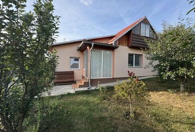 Casă cu 2 camere în Cămărașu