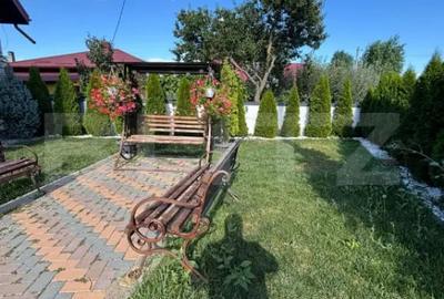 Casă cu 5 camere cu Teren 3600 Mp în Central