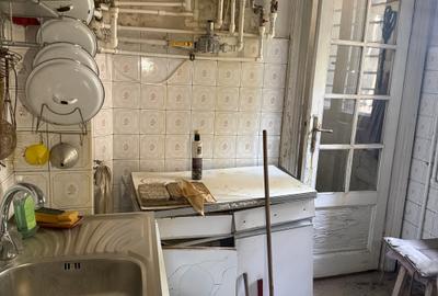 Casă cu 5 camere cu Canalizare în Domenii - 8