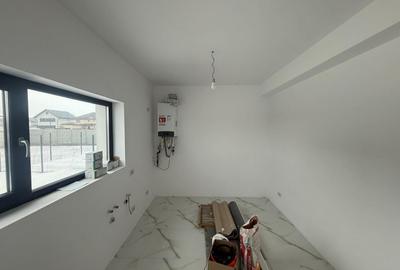Casă cu 3 camere cu Teren 308 Mp în Sud - 2