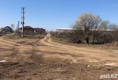 Teren de 5700 mp, în Central
