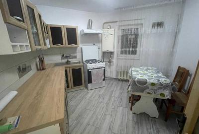 Apartament cu 2 camere decomandat în Exterior Vest