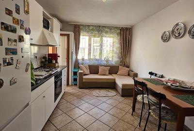 Apartament cu 2 camere decomandat în Decebal
