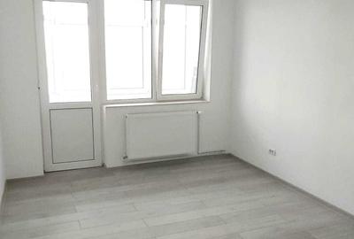 Apartament cu 3 camere decomandat în Tecuci - 1