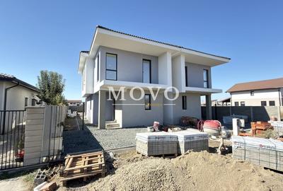 Duplex cu 4 camere cu Canalizare în Moșnița Nouă