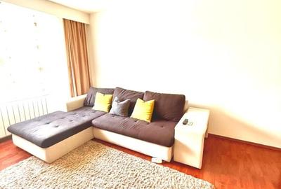 Apartament cu 3 camere decomandat, mobilat în Girocului