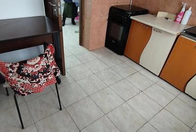 Apartament cu 2 camere semidecomandat în Central - 1