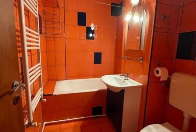 Apartament cu 2 camere decomandat în Gara